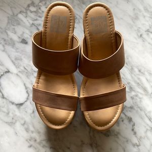 Dolce Vita sandal heels